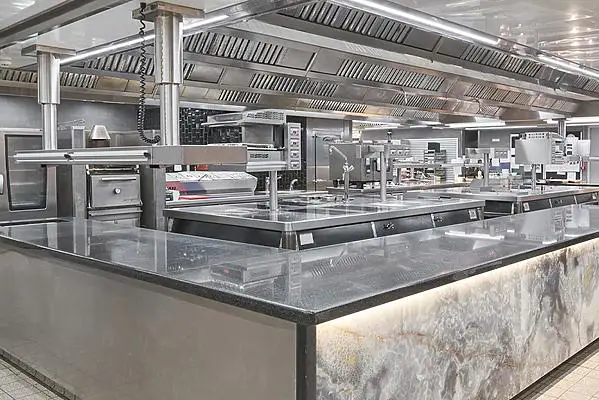 https://www.tagukltd.com/wp-content/uploads/2022/09/Hotel-kitchen-feature-image-2-599x400.jpg.webp